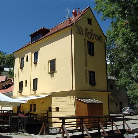 Penzion Na Ostrove Český Krumlov Buitenkant foto